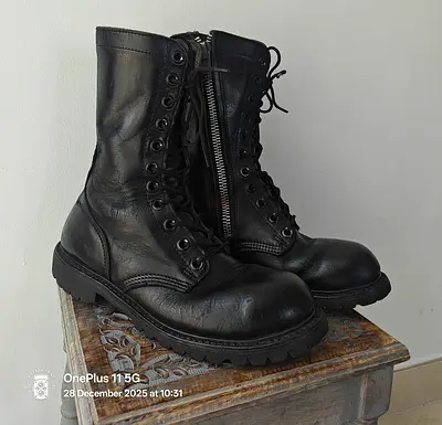 Safety boot leather high cut