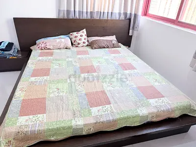 King size bed