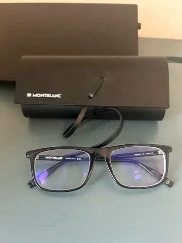 Stylish Montblanc eyeglasses with Case (Snowcap Wide Rectangle Eyeglasses)