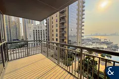 Skyline View | Large Layout | 2 Beds