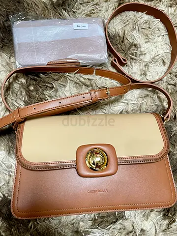 Stylish Two-Tone Handbag Set