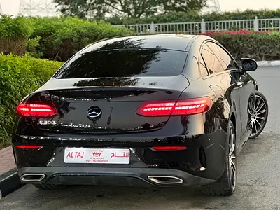 Mercedes-Benz E-Class E 300, миниатюра 4