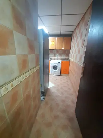 Bed space available muwaileh AED 350