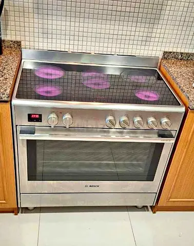 Bosch series 8 electric cooking range 90cm