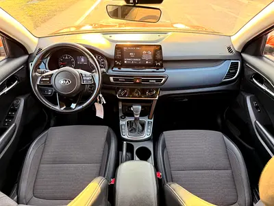 2020 KIA SELTOS 照片 10