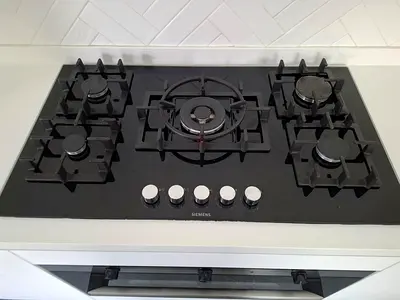 Siemens Built-In Top With oven electric 90cm 5 barner