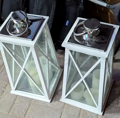 Elegant White Lantern Set for Cozy Ambiance