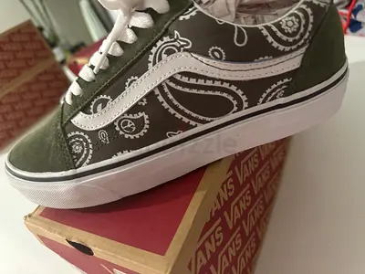 Stylish Vans Sneaker in Olive Green