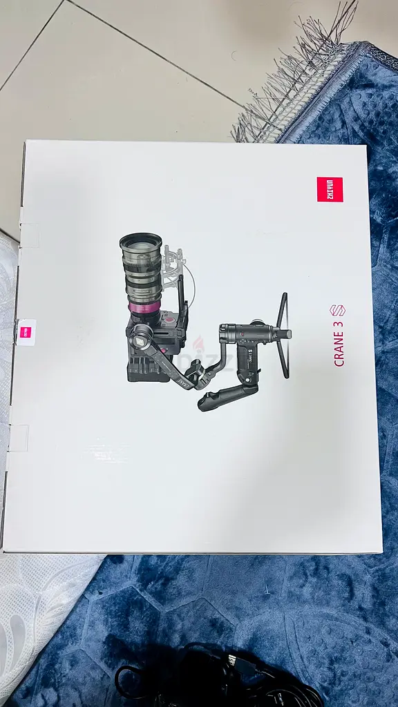 Zhiyun Crane 3 Gimbal Stabilizer - Perfect for Smooth Videos