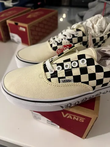 Vans Classic Checkered Sneakers