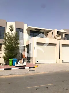 🏡 Spacious Townhouse for Sale | 3,500 Sqft | Hot Price 🏡