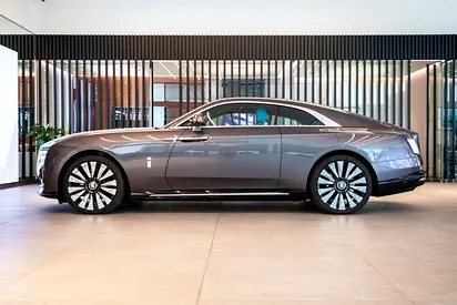 2024 ROLLS-ROYCE SPECTRE — фото 3