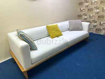 Perfect condition cratebarrel Three seater sofa