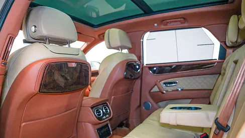 صورة مصغرة 5 لـ 2017 Bentley BENTAYGA