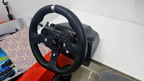 Logitech g920 (soft breaking), without gearshift