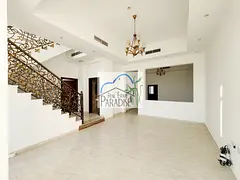 Away from fly zone/ Private Entrance 3 Bedroom single storey Villa / Maid Room / back yard with priv