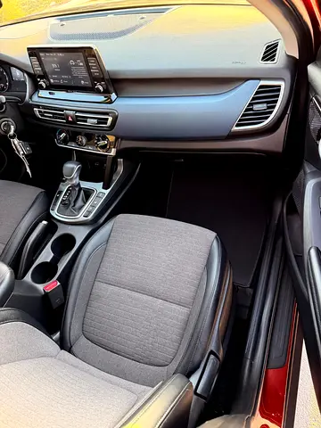 2020 KIA SELTOS 照片 6