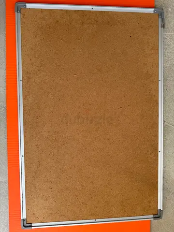 Bulletin board, notice board, memo board, cork. 60 cms x 90cms - FIS