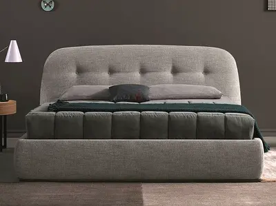Comfortable Modern Bed with Storage