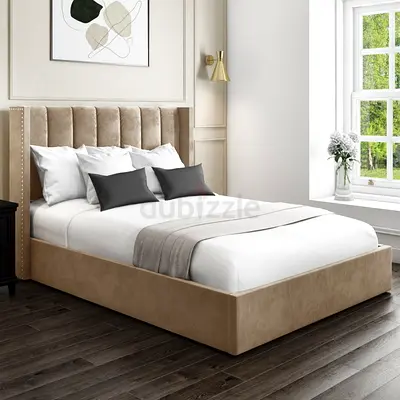 Maddox Vertical Upholstered Wingback Bed