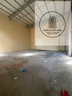 Warehouse for annual rent in Umm Al Quwain