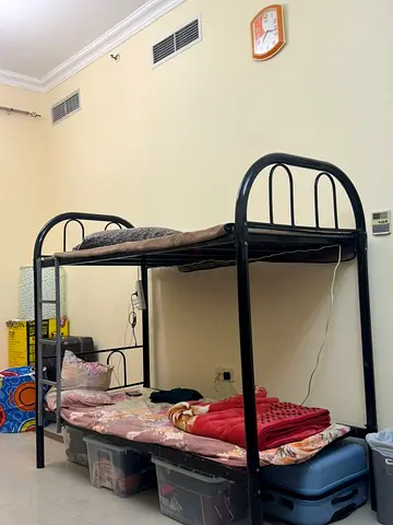 Bed space available - Al qusais 2