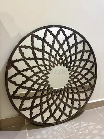 decorative round mirror