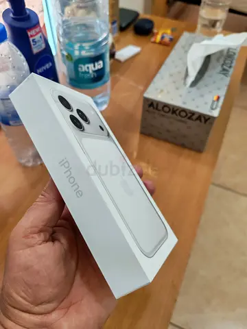 Apple iPhone 17 pro - Brand New Condition