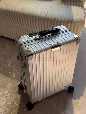 Aluminium body luggage