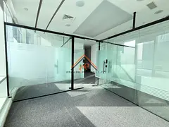 PRIME LOCATION || GLASS PARTITIONS || VACANT || CANAL VIEW