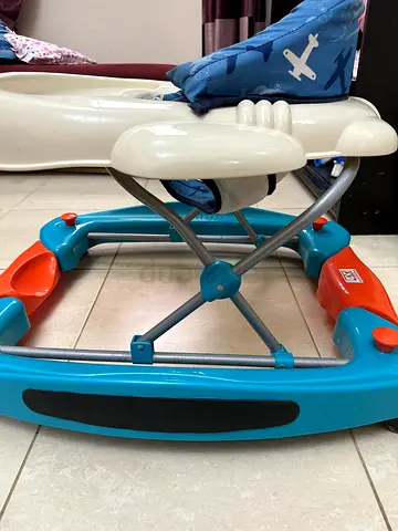 Baby walker + swinging walker (2 in 1) Juniors brand Rocking Walker