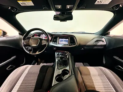 صورة 13 لـ 2022 Dodge CHALLENGER