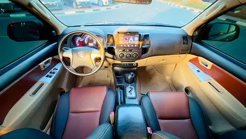 2015 Toyota FORTUNER 照片 8