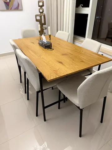 Stylish Dining Table Set with Comfortable Chairs