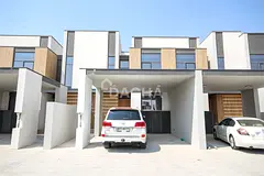 New Townhouse | Single Row | Close to Pool