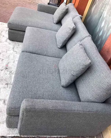 Cratebarrel lounge deep L shape sofa