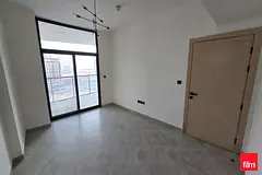 Spacious Well Maintained Prime Location