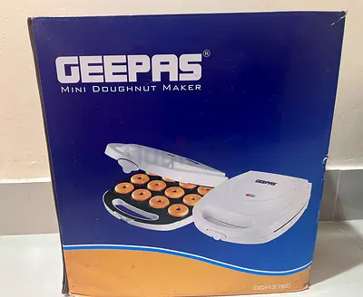 Mini doughnuts maker