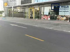 Massive Shop in Al Mamzar facing Al Ittihad Road