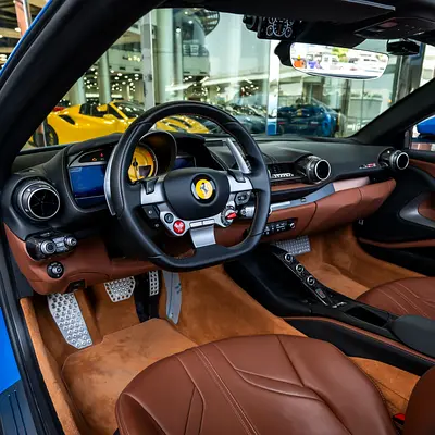 صورة مصغرة 2 لـ 2022 Ferrari 812 GTS