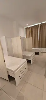 Premium Bedspaces for Indian Executive Males in DIP 1