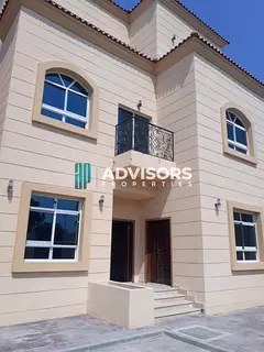 8 BR Spacious Villa in Al Mushrif with BBQ &amp; Pets Allowed