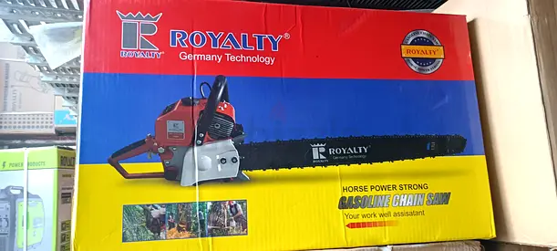 Royalty Gasoline Chainsaw for Strong Performance 36 Inches Blade