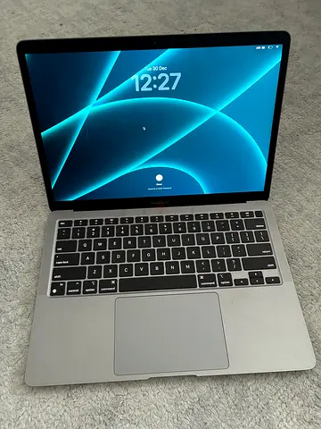 MacBook Air m1 2020 for urgent sale