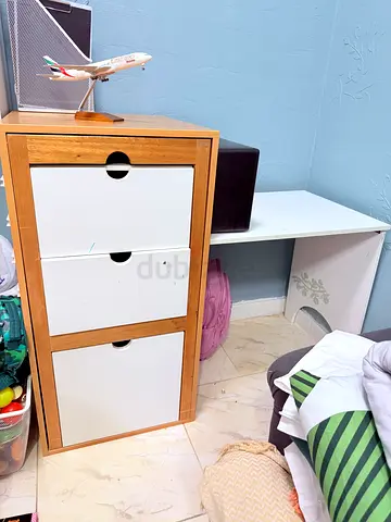 Functional Storage Cabinet with Drawers Studying table