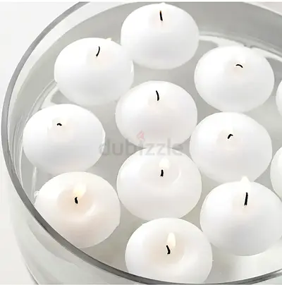 Elegant floating candle