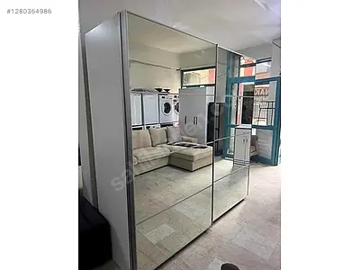 Modern Mirrored Wardrobe for Stylish Storage