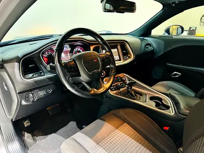 صورة 15 لـ 2022 Dodge CHALLENGER
