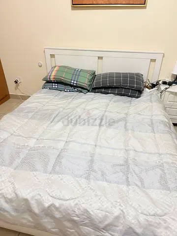 Comfortable Bed with mattress