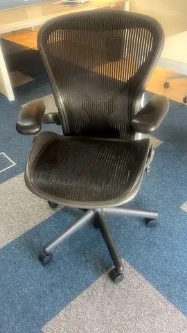 Herman miller Aeron size C